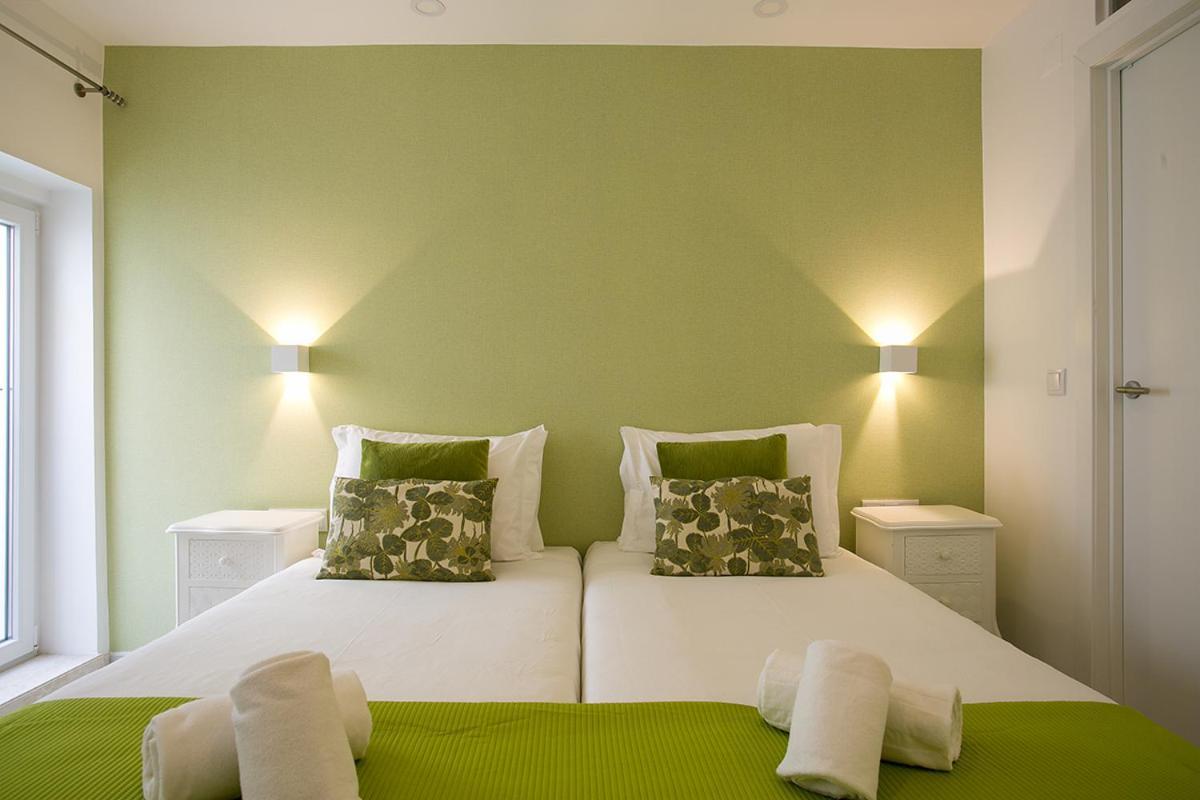 Suites Amalia Guesthouse Near Rossio Square Лиссабон Экстерьер фото