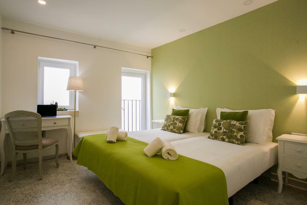 Suites Amalia Guesthouse Near Rossio Square Лиссабон Экстерьер фото