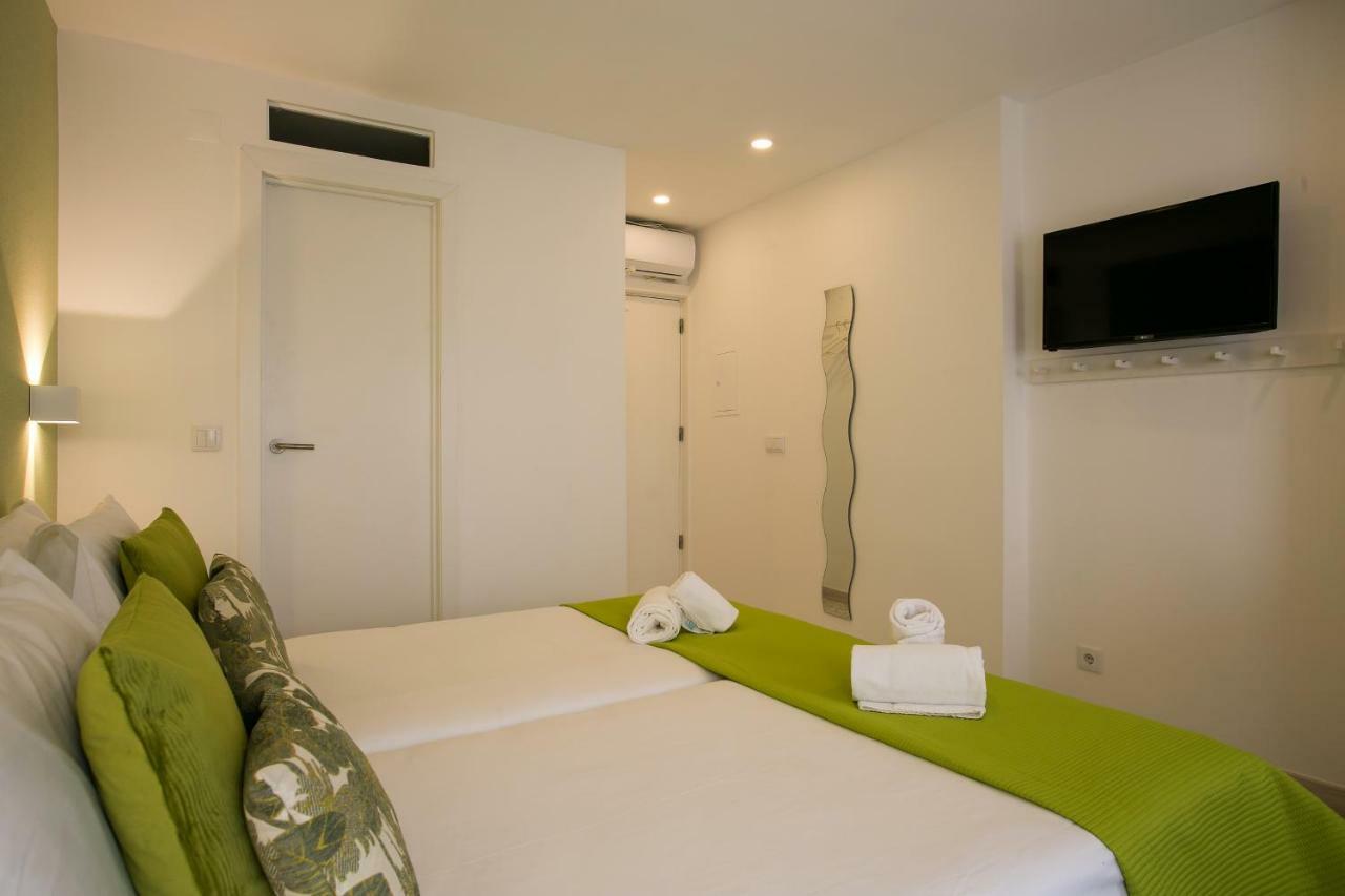 Suites Amalia Guesthouse Near Rossio Square Лиссабон Экстерьер фото